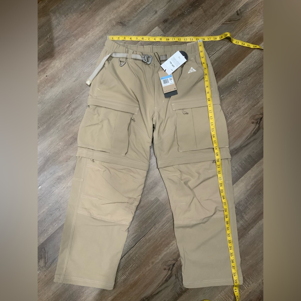 New Nike ACG Smith Summit Cargo Pants Khaki FN0428 247 Men's Size M - Picture 8 of 14
